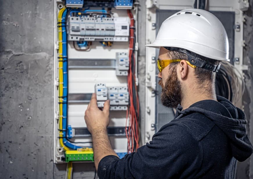 Electrical Panel Replacement vs Repair: What Is the Best Choice for Your Home?