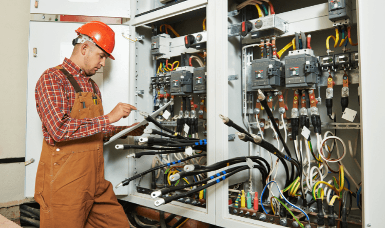 How Much Does an Electrical Panel Upgrade Cost in Hartford CT? A Homeowner's Guide